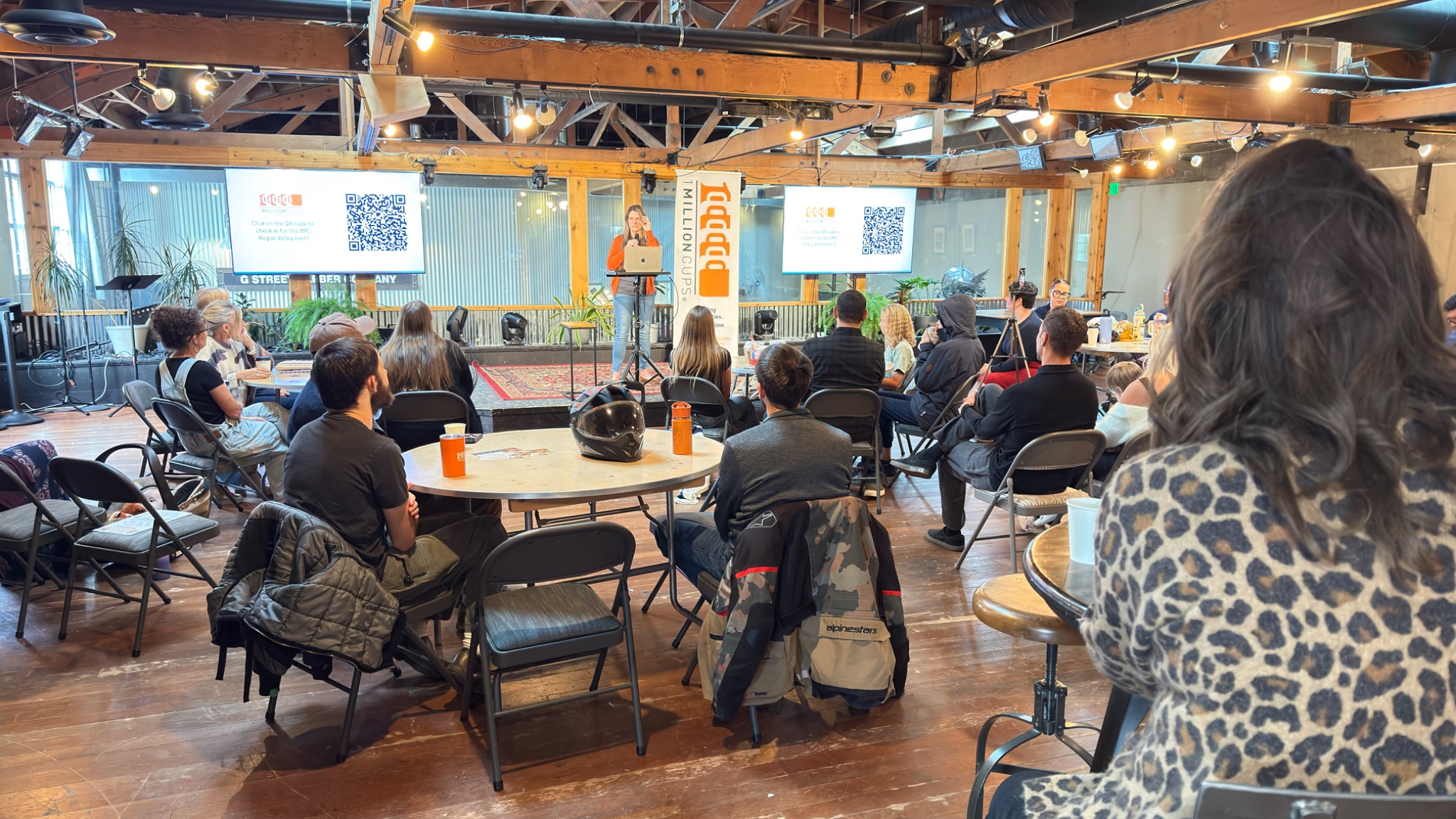 1 Million Cups: Becky, Angelica, Ellen and Andrew (Keeper) & Olivia (Sheek Studios) at The Hivve